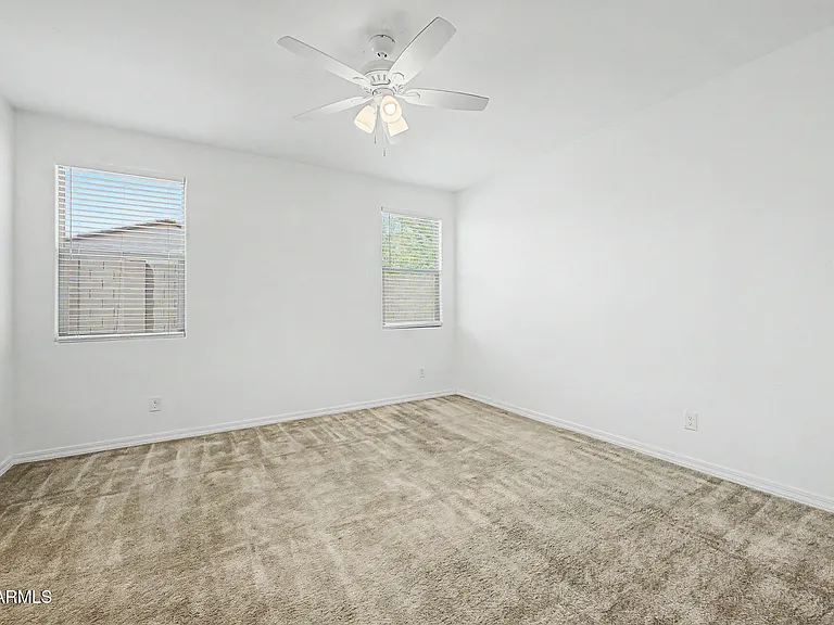 5722 W Getty Dr — Photo 21