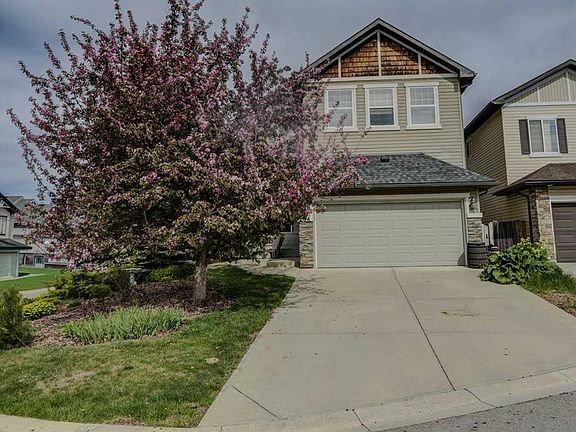 2nd image of 204 W Eversyde Mews SW