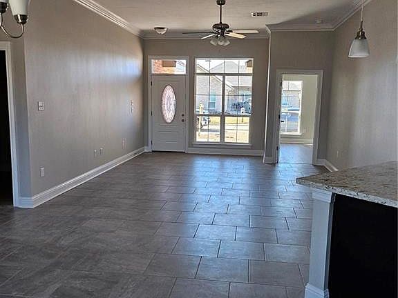 2nd image of 715 Rue St