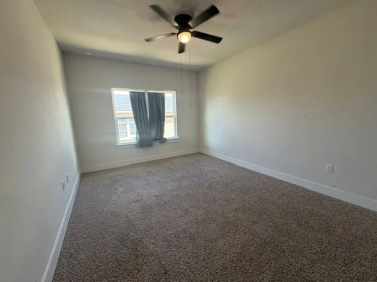 1114 Shoal River Dr — Photo 20