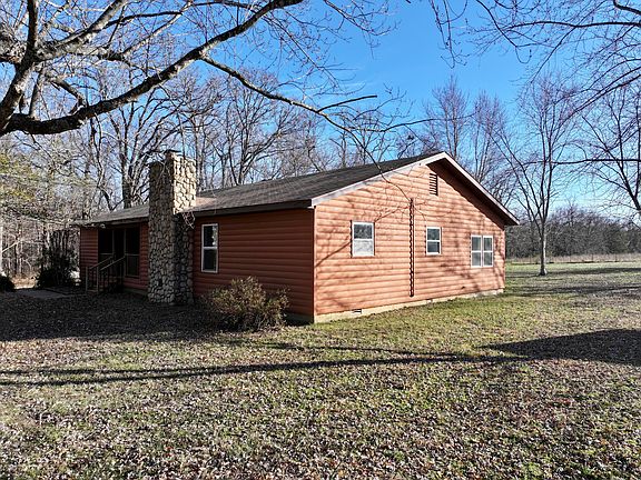 2nd image of 1522 County Road 404