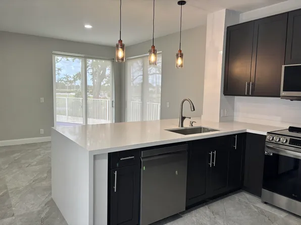17699 Tiffany Trace Dr, Boca Raton, FL 33487