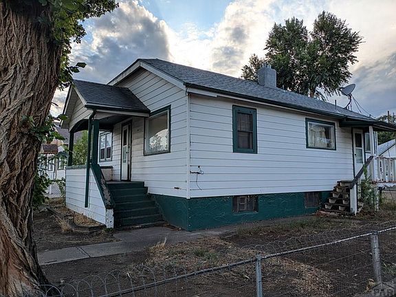 3rd image of 346 E 7th St