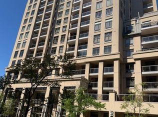 18 Kenaston Gdns NE #506, Toronto, ON M2K3C7