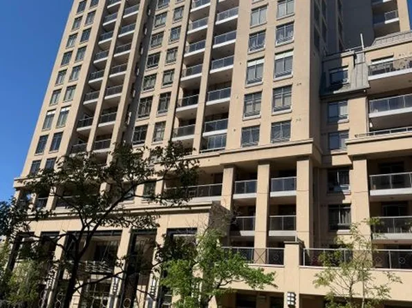 18 Kenaston Gdns NE #506, Toronto, ON M2K 3C7