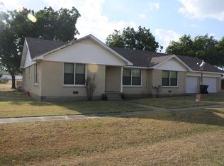 207 Borden St, Abbott, TX 76621