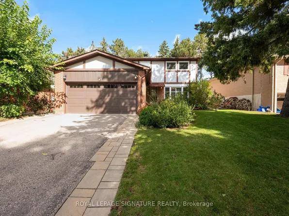 42 Shieldmark Cres, Markham, ON L3T 3T5