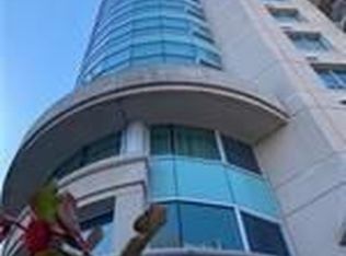 234 Rideau St #704, Ottawa, ON K1N 0A9