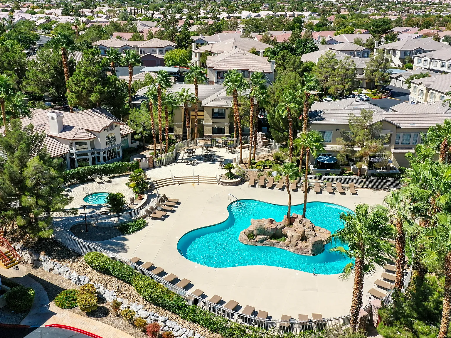 Carlisle at Summerlin — Photo 3