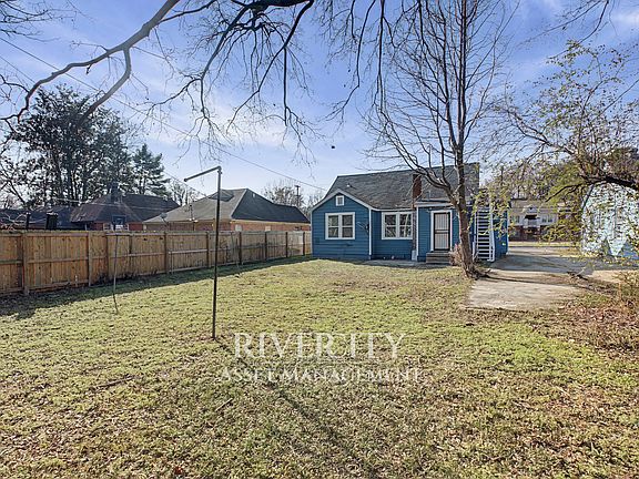 5th image of 1052 National St