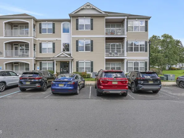 227 Sloan Court, Matawan, NJ 07747