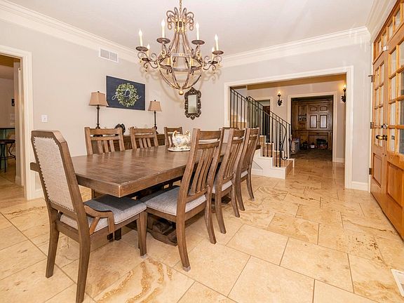4th image of 2508 Saint Regis Ct