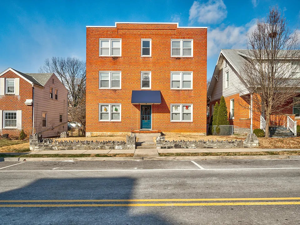 855 Mulberry Ave #1N