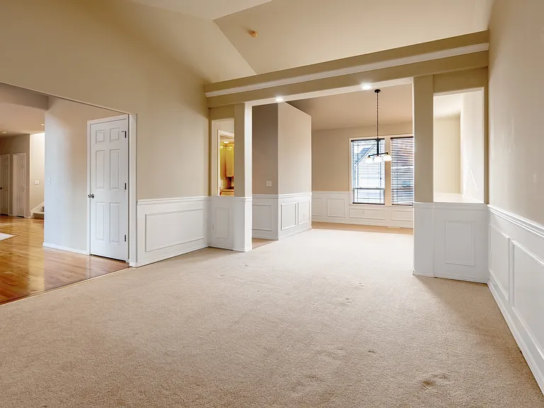 17608 Panorama Blvd E — Photo 5