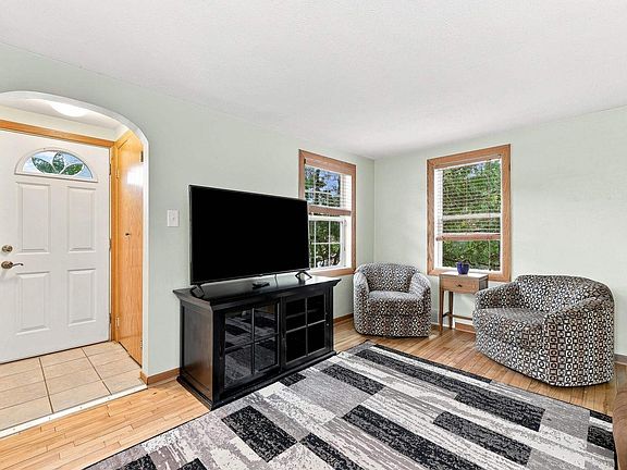 5th image of 2849 HENRIETTA STREET