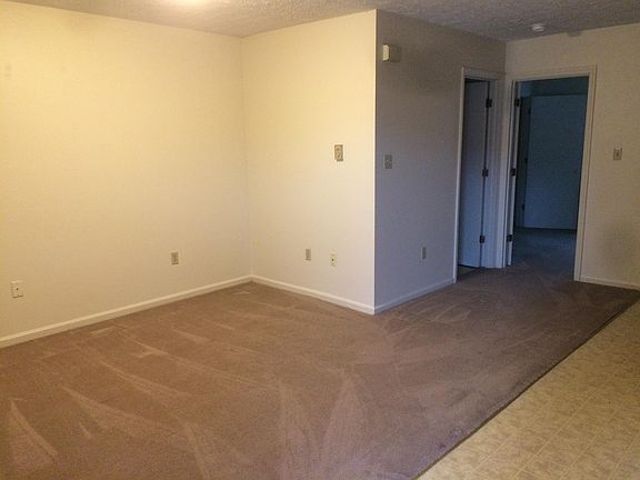 2nd image of 431 Gibson Ln #7