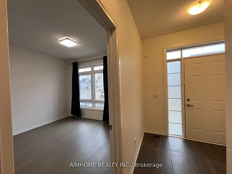 80 Village Pkwy — Photo 9