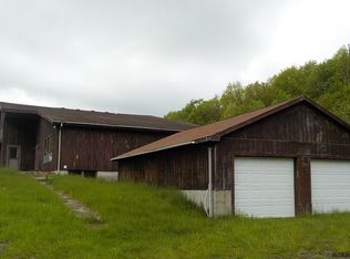 4143 State Route 7, Hoosick Falls, NY 12090
