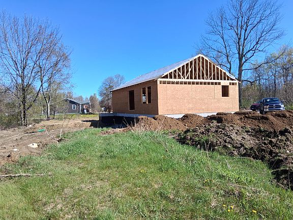 2nd image of 1124 Post Road