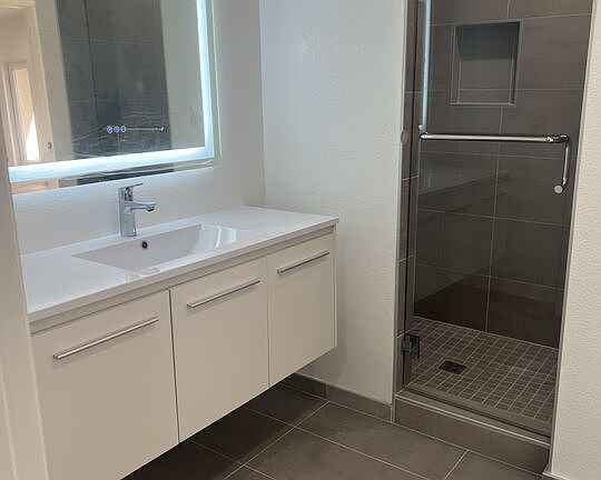 5th image of 6020 Seabluff Dr Unit 205