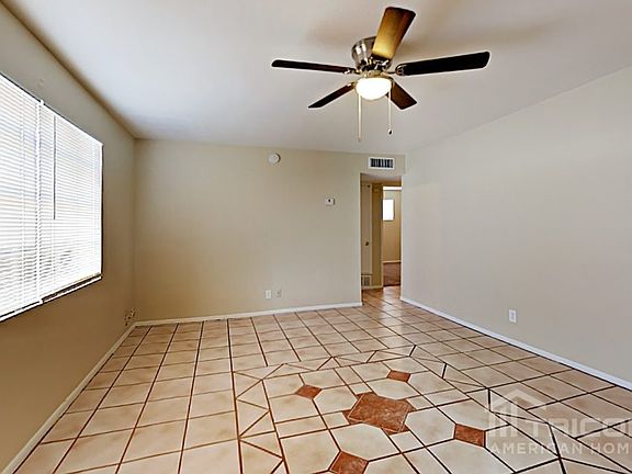 3rd image of 912 W Paseo Way