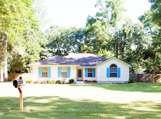 203 Mush Bluff Trl, Saint Marys, GA 31558