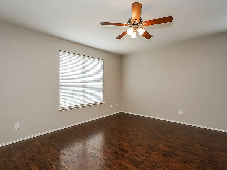 5000 Caraway Dr — Photo 14