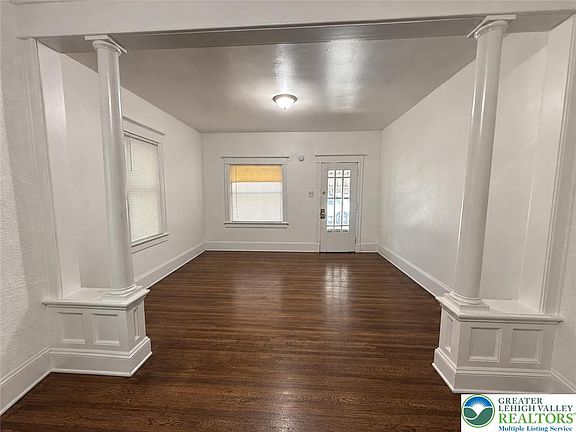3rd image of 35 N 3rd St