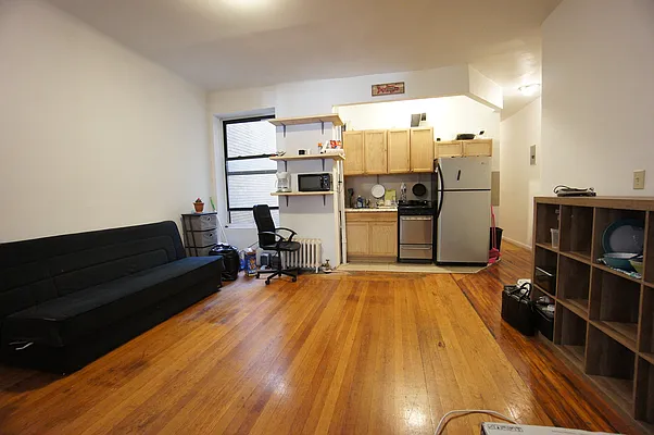 Rented by Compass | media 14