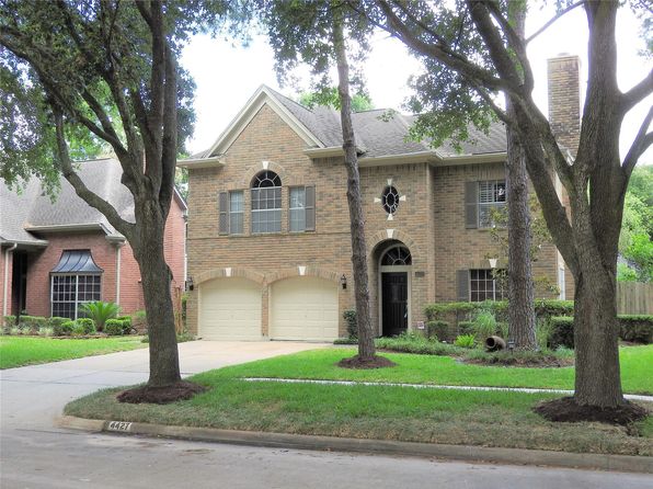 4427 Wavertree Dr