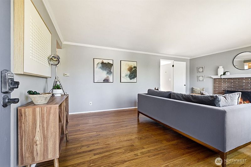 2nd image of 8257 Interlake Avenue N
