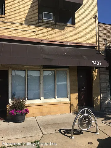 7425-7429 S Broadway S Photo 1