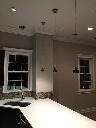 1st image of 3056 N Leavitt St APT 2E