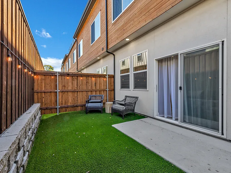 7344 Amour Vallon Pl — Photo 14