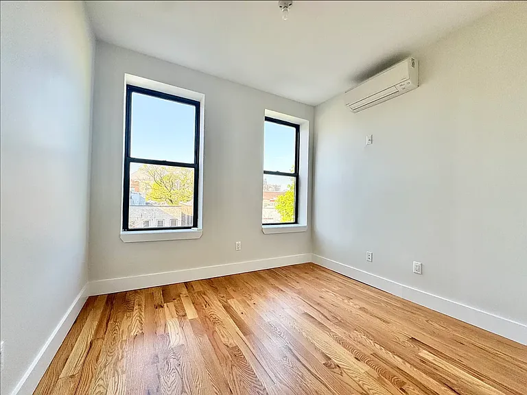 1593 Sterling Pl #3R — Photo 4
