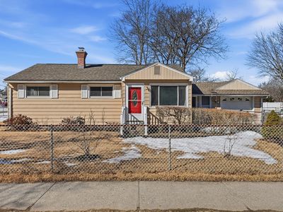 744 Bradley Rd, Springfield, MA, 01109
