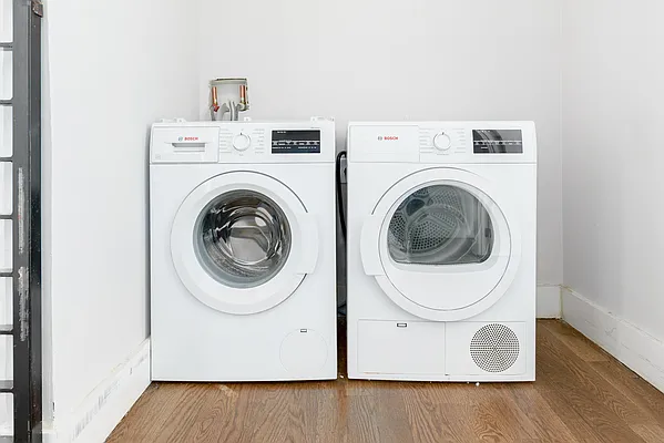 Rented by Keyo  | media 8