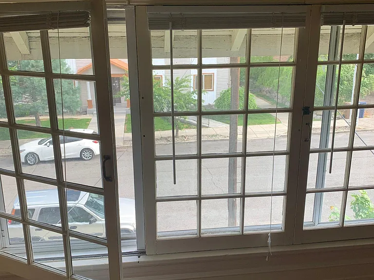 428 S Hemlock St #E — Photo 6