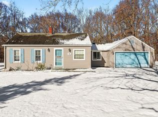 56 Brown Dr, Battle Creek, MI 49037