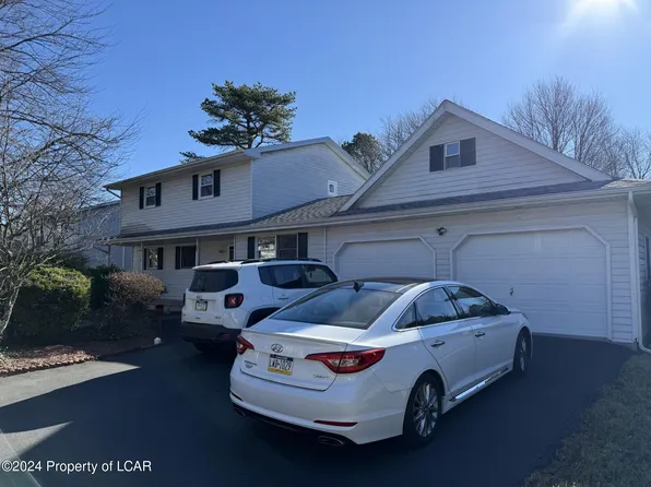 131 Hilltop Rd, Hazleton, PA 18201