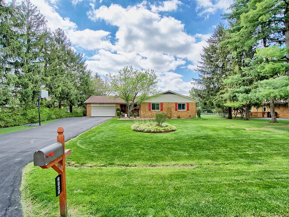 1st image of 2585 Celia Dr