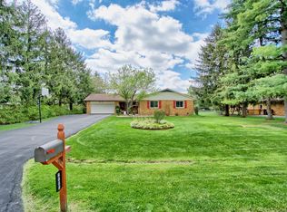 2585 Celia Dr, Dayton, OH 45434