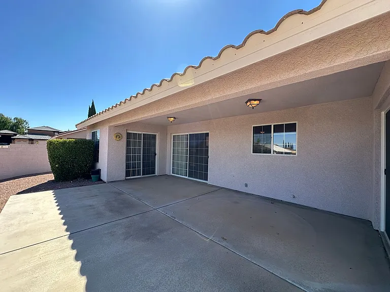 660 Country Club Dr — Photo 41