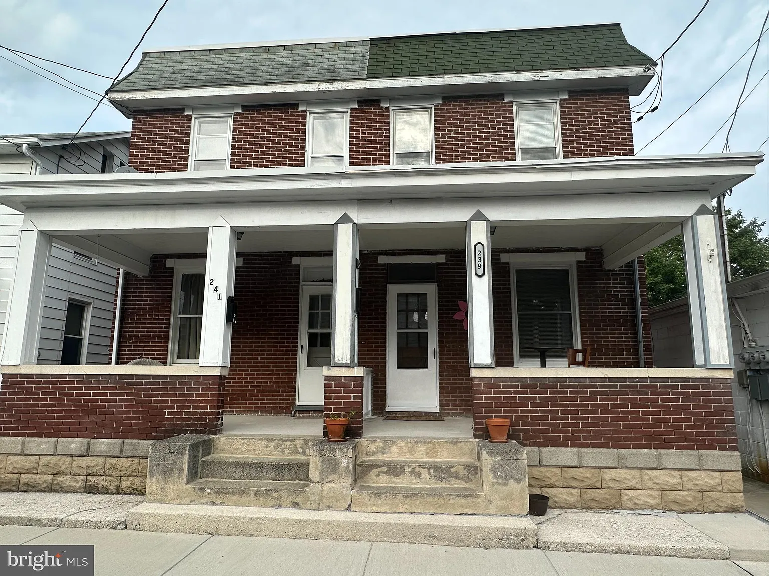 3 bed, 1.5 bath, 1506 sqft, $1,750 — Photo 1