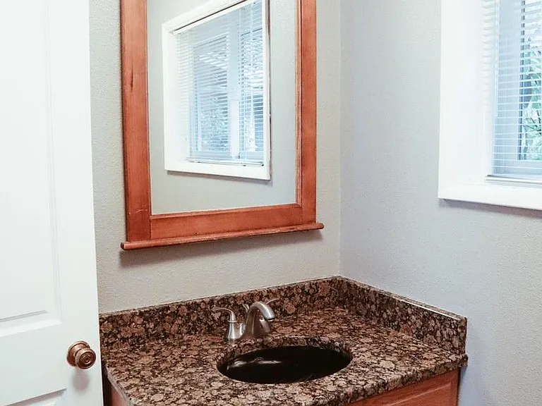 7100 SW Newton Pl — Photo 25