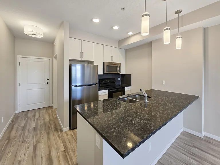 10 Mahogany Mews SE #209 — Photo 4