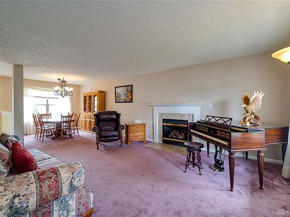 5th image of 171 Gibraltar Dr