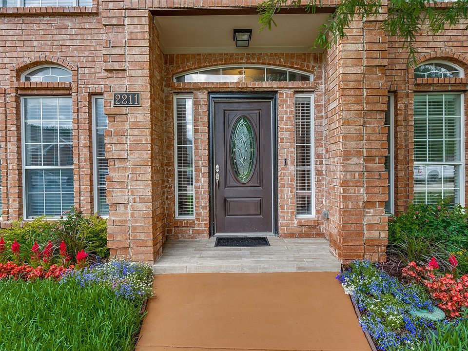 1st image of 2211 Meadowstone Dr