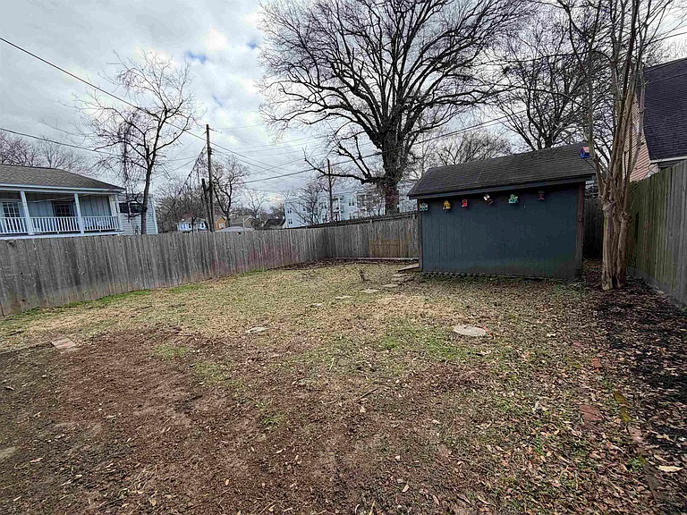 1999 Peabody Ave — Photo 21