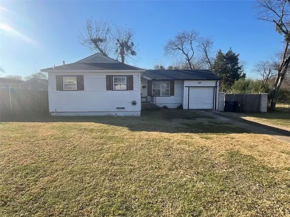 3037 Belita Dr, Garland, TX 75041